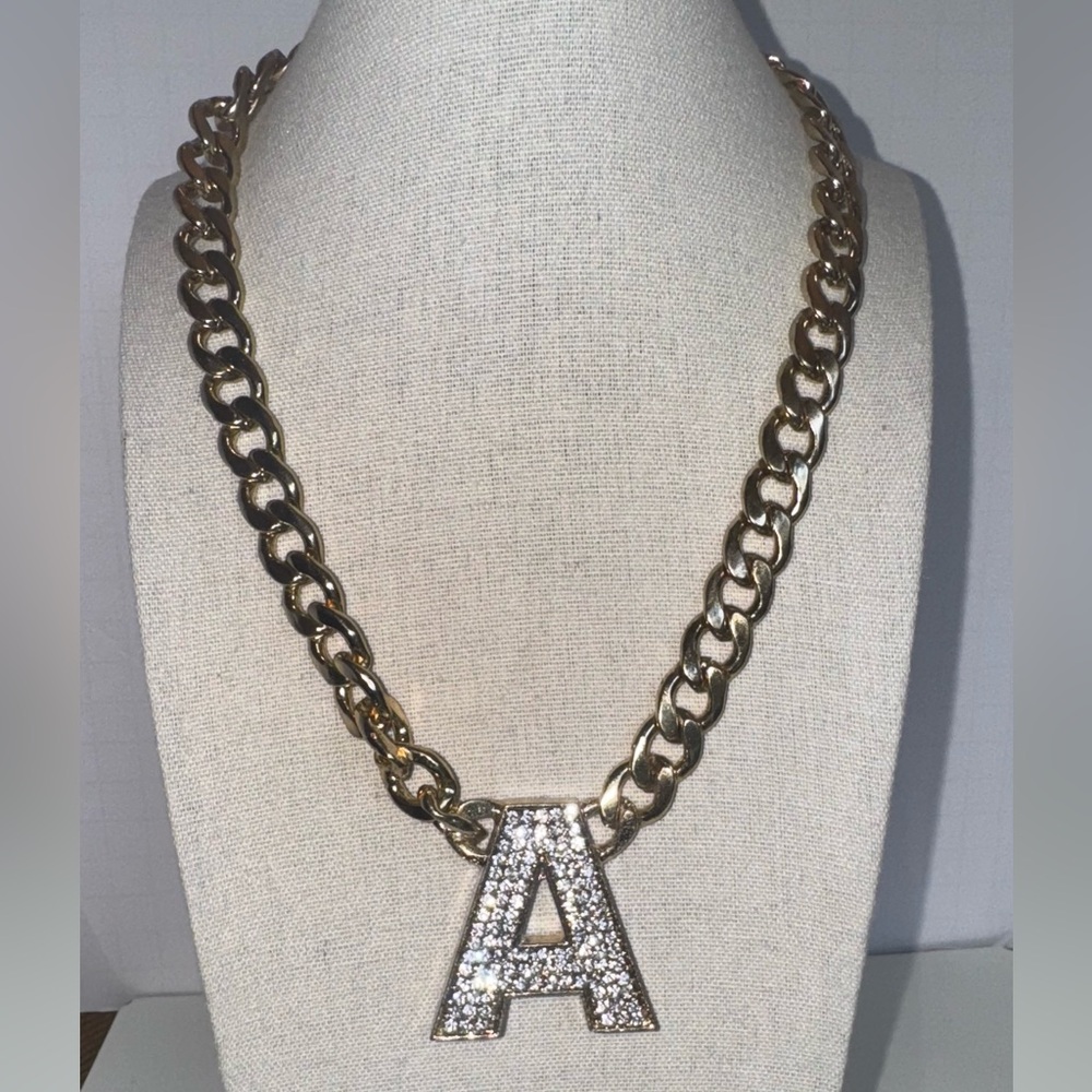 🌟 Gold Initial “A” Necklace with Crystal Accents 🌟
